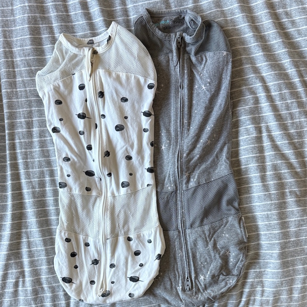 Baby Swaddle Set in White and Gray
